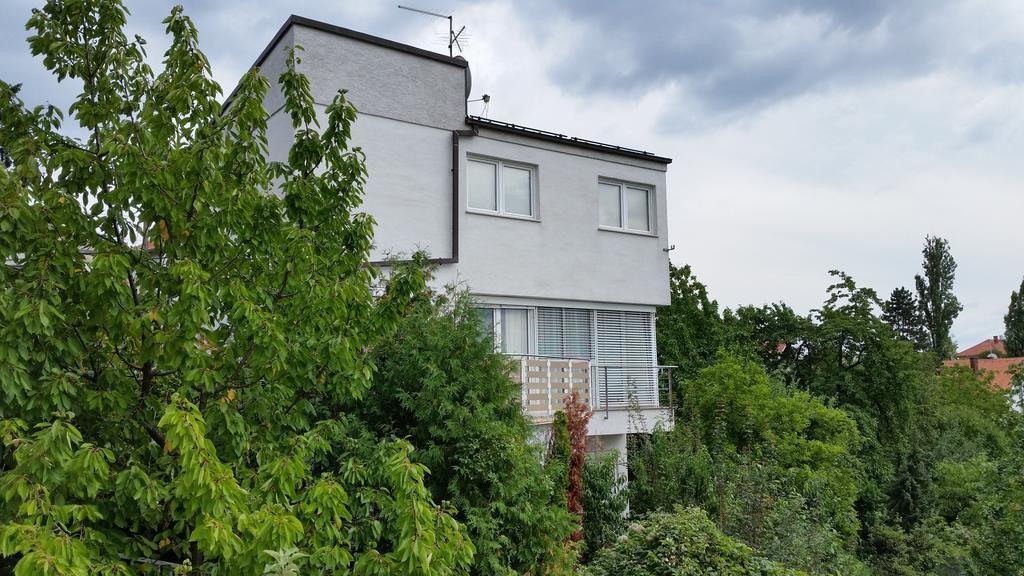 Apartments And Rooms Trsje Ζάγκρεμπ Δωμάτιο φωτογραφία