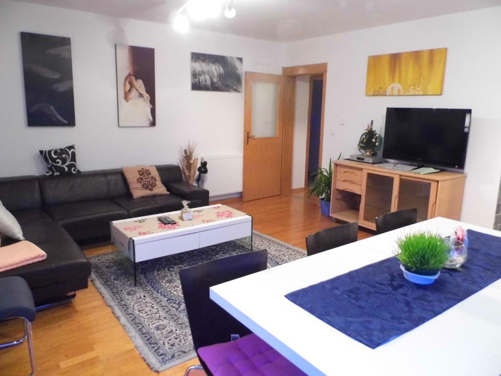 Apartments And Rooms Trsje Ζάγκρεμπ Εξωτερικό φωτογραφία