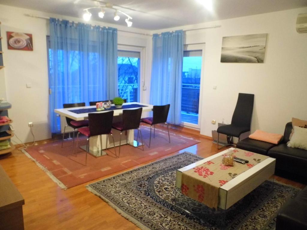 Apartments And Rooms Trsje Ζάγκρεμπ Εξωτερικό φωτογραφία